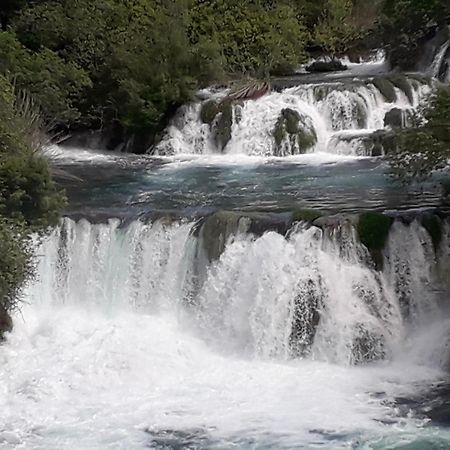Kuce Za Odmor Brkic Διαμέρισμα Lozovac Εξωτερικό φωτογραφία